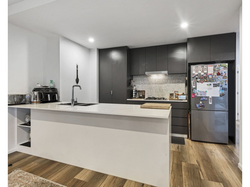 601/10 Curwen Terrace, Chermside QLD 4032