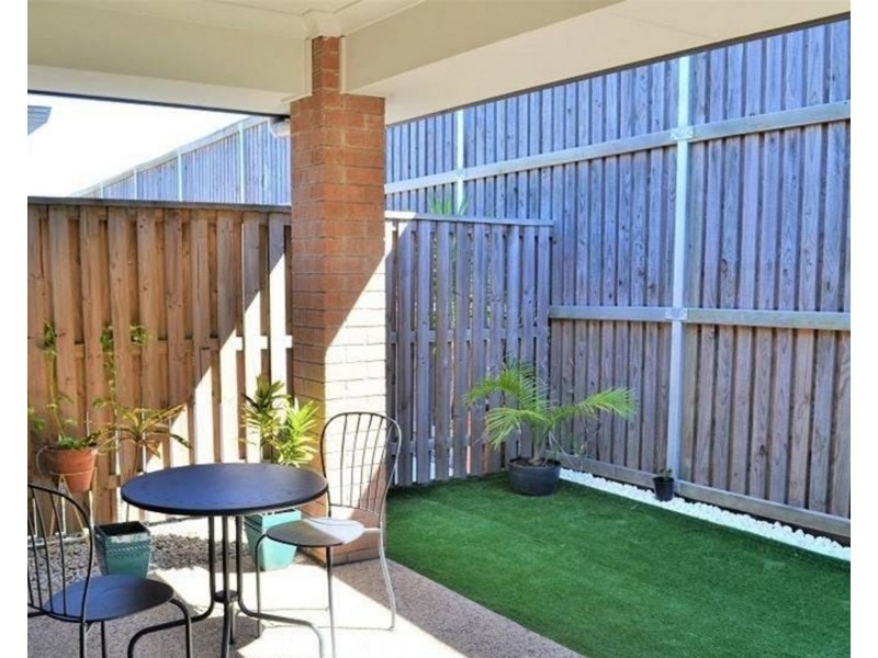 42 Merimbula cres, Fitzgibbon QLD 4018