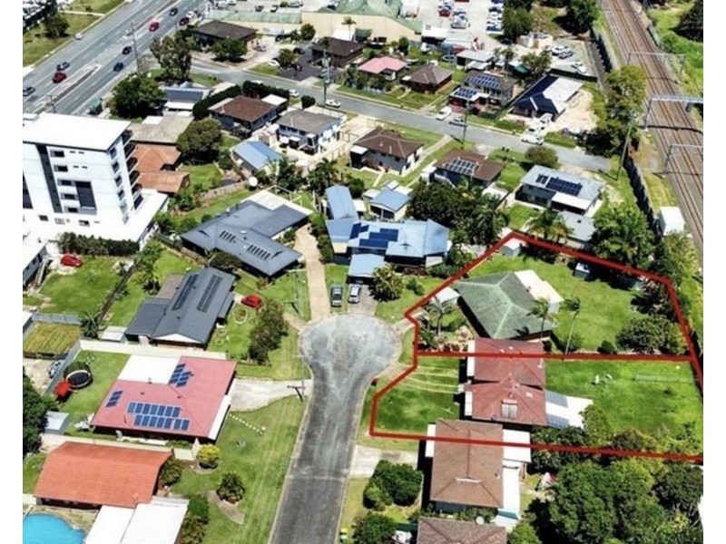 3 & 5 Lorraine Court, Lawnton QLD 4501