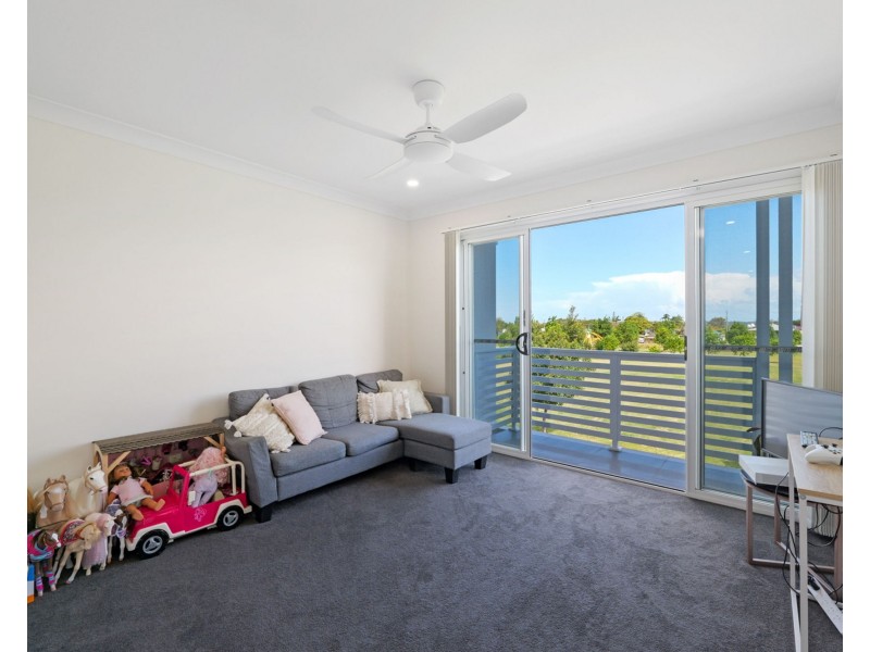 3 Pineapple Parkway, Strathpine QLD 4500