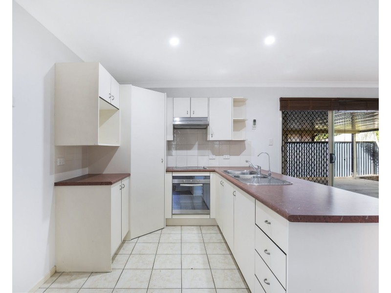 8 Paladin Place, Bald Hills QLD 4036