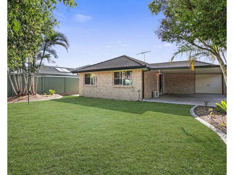 8 Paladin Place, Bald Hills QLD 4036