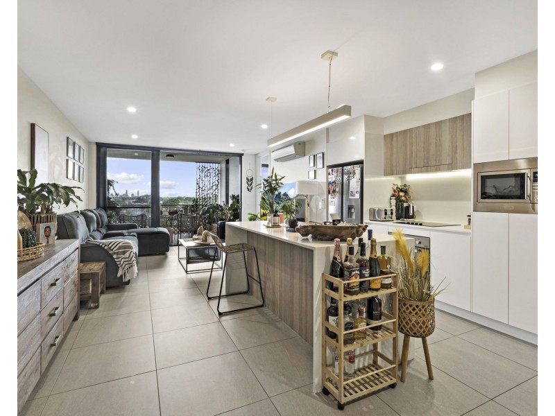 602/18 Mermaid Street, Chermside QLD 4032