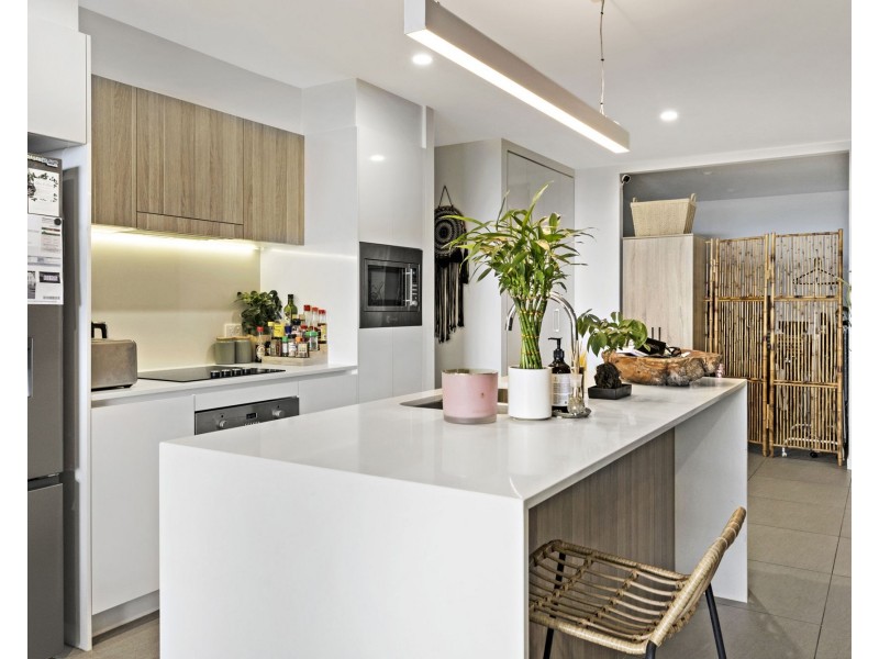 602/18 Mermaid Street, Chermside QLD 4032