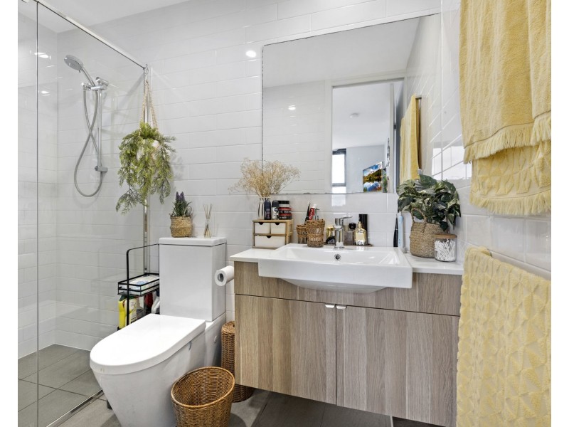 602/18 Mermaid Street, Chermside QLD 4032