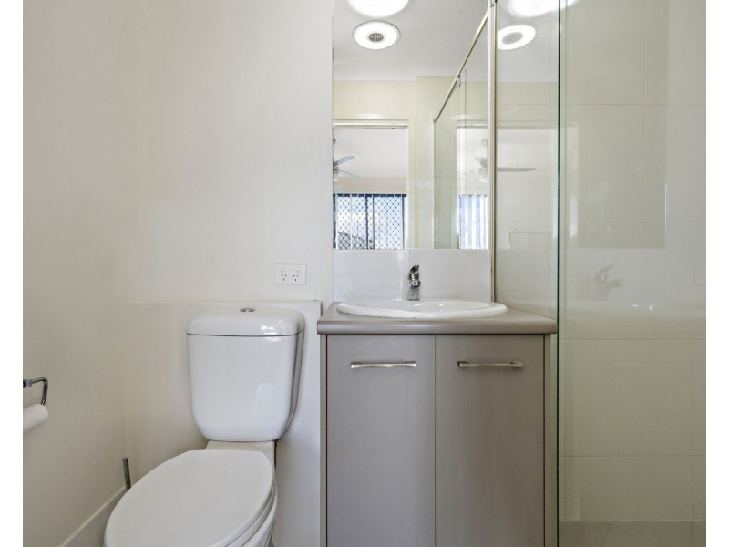 128 Carselgrove Avenue, Fitzgibbon QLD 4018