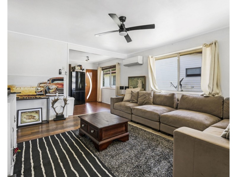 77 Grahams Road, Strathpine QLD 4500