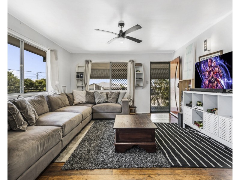 77 Grahams Road, Strathpine QLD 4500