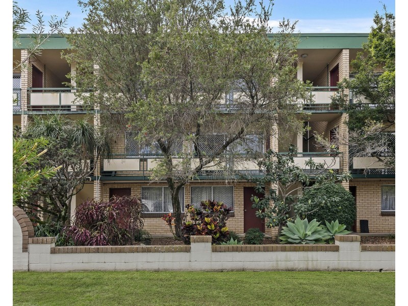 2/121 Melton Road, Nundah QLD 4012