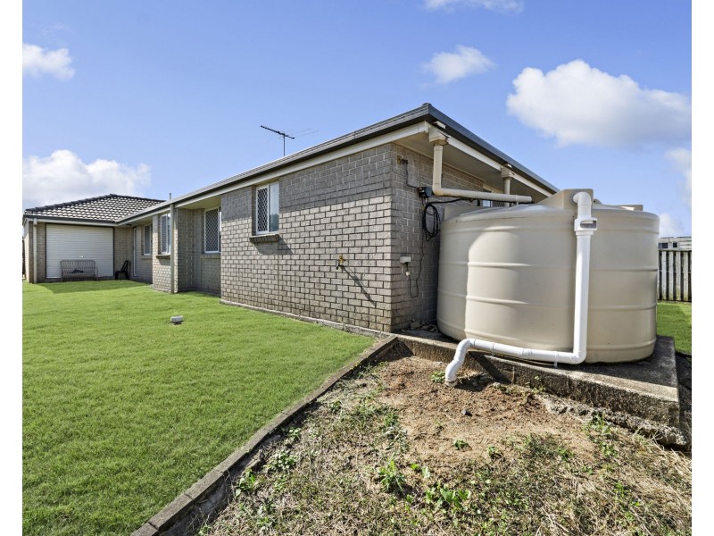 38 Diane Parade, Kallangur QLD 4503