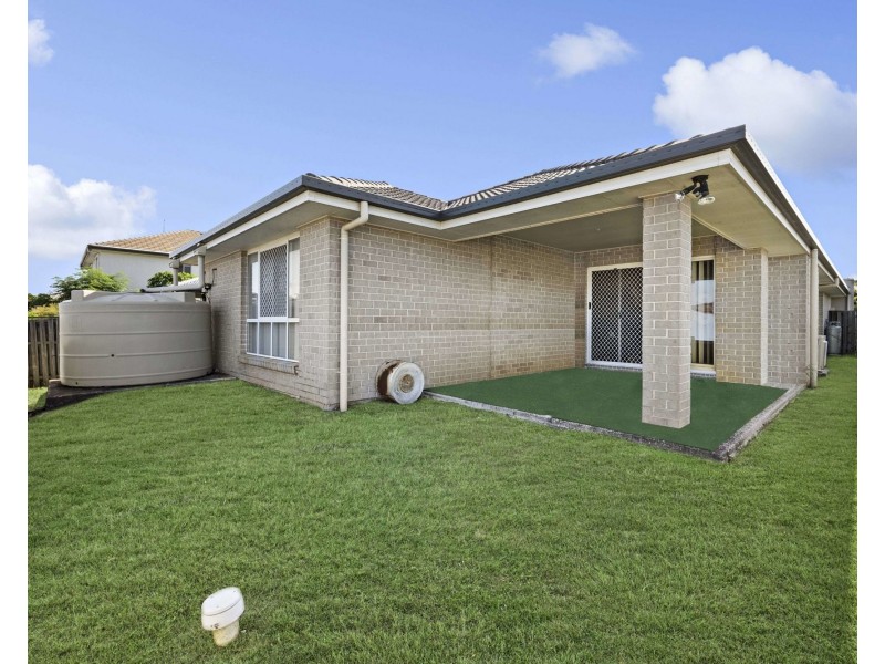38 Diane Parade, Kallangur QLD 4503