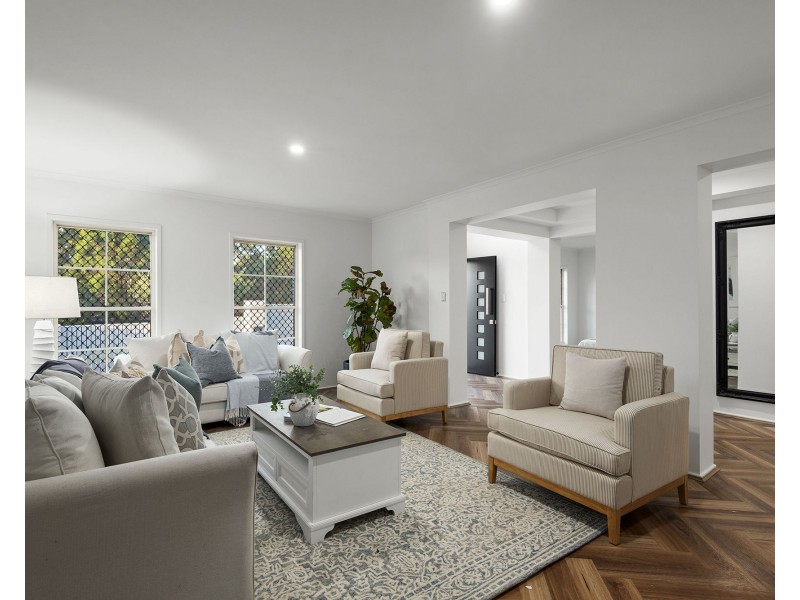 19 Tullylease Place, Chermside West QLD 4032