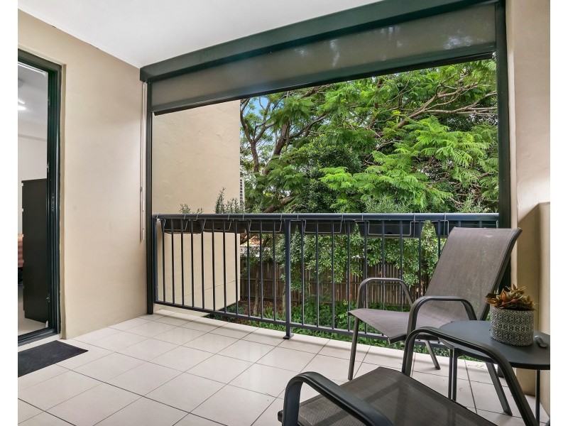 8/11 London Street, Nundah QLD 4012