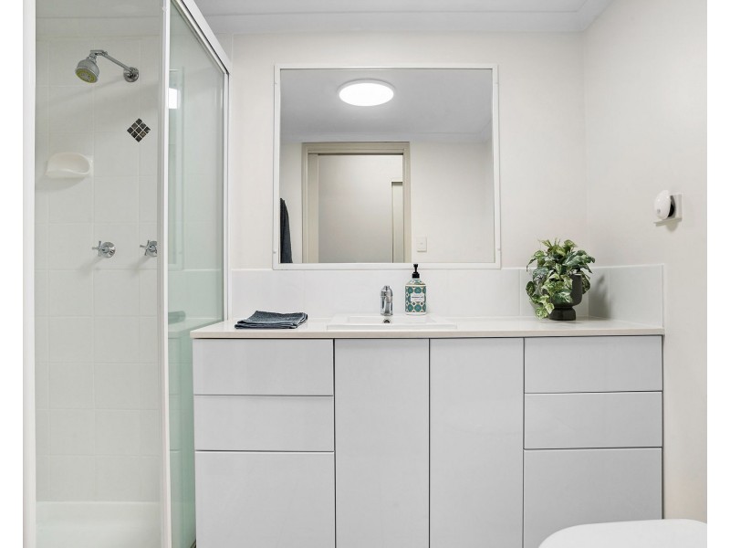 8/11 London Street, Nundah QLD 4012