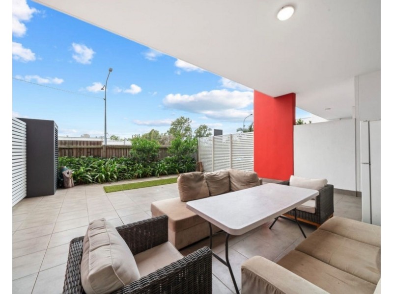 102/33 Nundah Street, Nundah QLD 4012