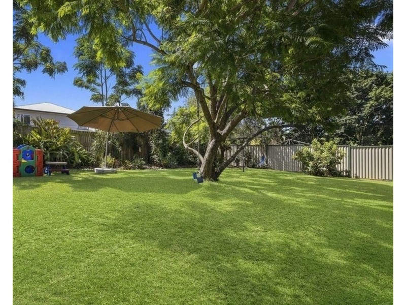 16 Hazlitt Street, Banyo QLD 4014