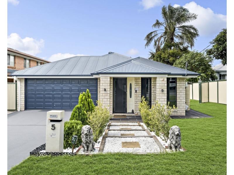 5 Chopin Street, Strathpine QLD 4500