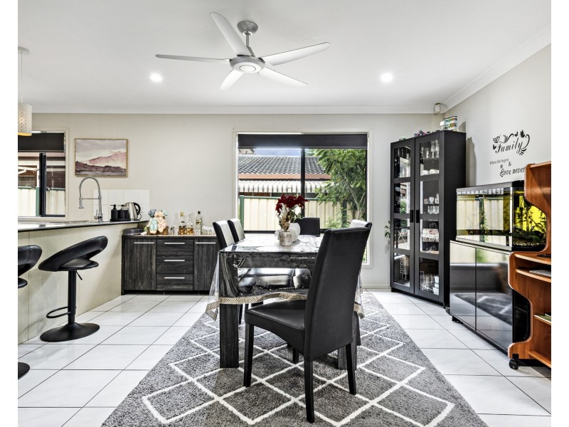 5 Chopin Street, Strathpine QLD 4500