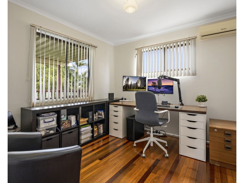 87 Hedge street, Strathpine QLD 4500