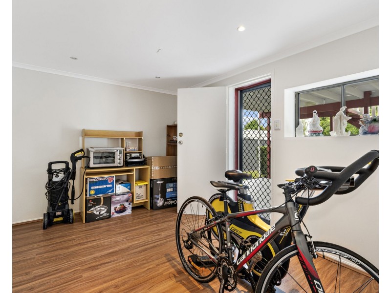 87 Hedge street, Strathpine QLD 4500