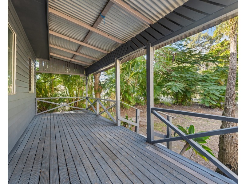 36 Moreton Terrace, Beachmere QLD 4510