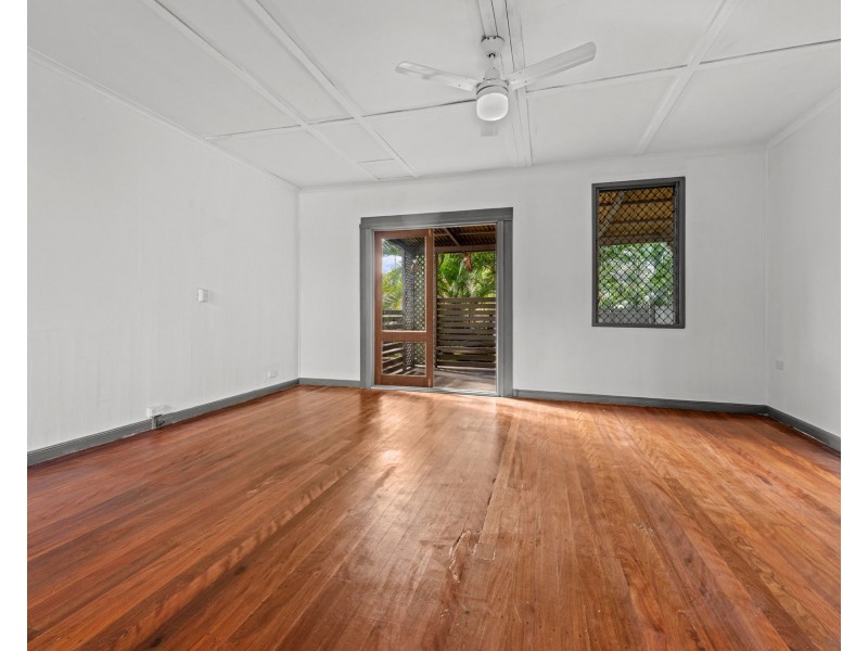 36 Moreton Terrace, Beachmere QLD 4510