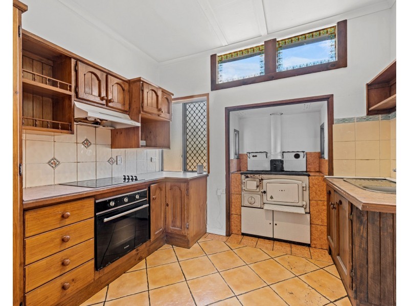 36 Moreton Terrace, Beachmere QLD 4510