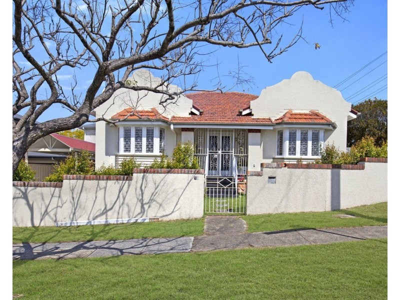 90 Strathmore St, Kedron QLD 4031