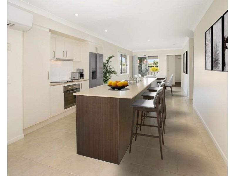 50 Denham Crescent, North Lakes QLD 4509