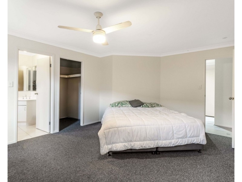 28 Gillam Crescent, Bray Park QLD 4500
