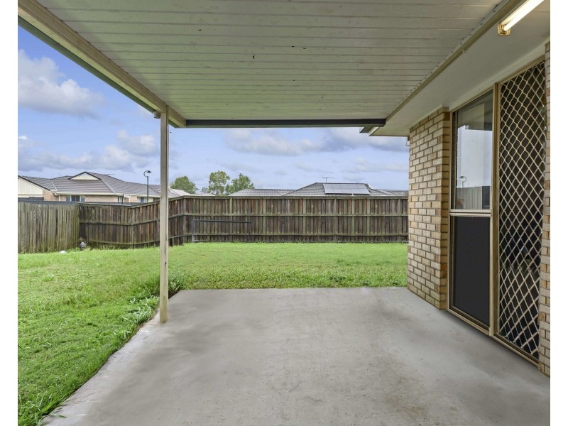 28 Gillam Crescent, Bray Park QLD 4500