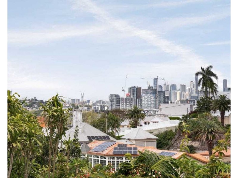 3/35 Langside Road, Hamilton QLD 4007