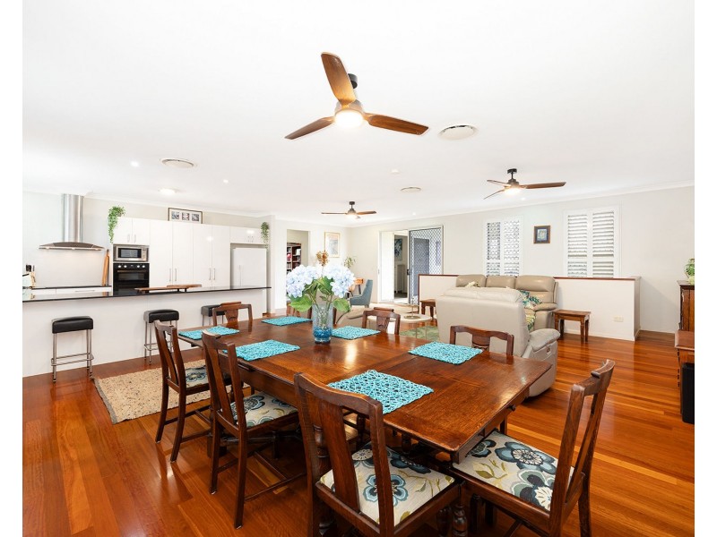 1 Benecia Street, Wavell Heights QLD 4012
