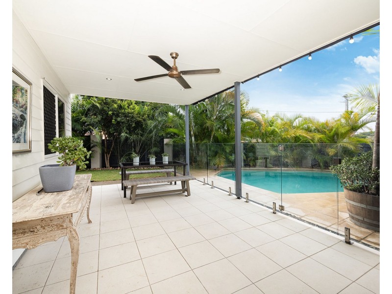 1 Benecia Street, Wavell Heights QLD 4012