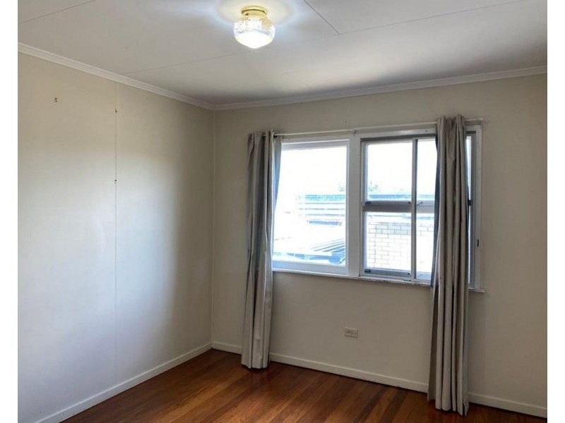 24 Warringah Street, Everton Park QLD 4053