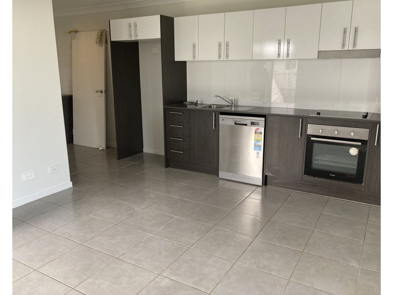 2/103 Welsh st, Burpengary QLD 4505
