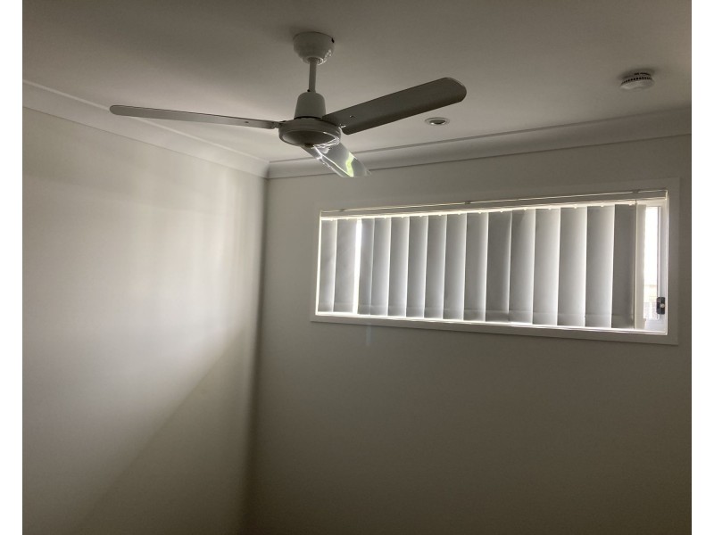 2/103 Welsh st, Burpengary QLD 4505