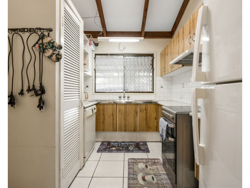 22 Oakview Court, Kallangur QLD 4503