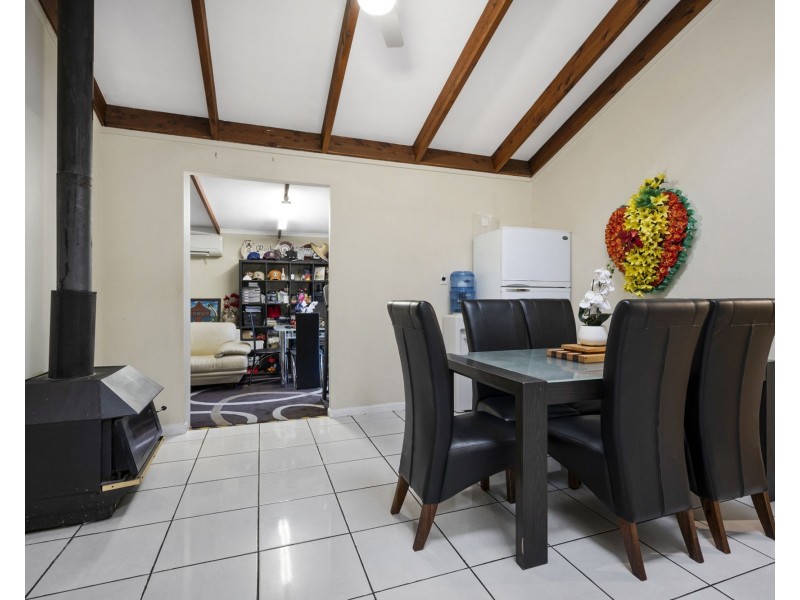 22 Oakview Court, Kallangur QLD 4503