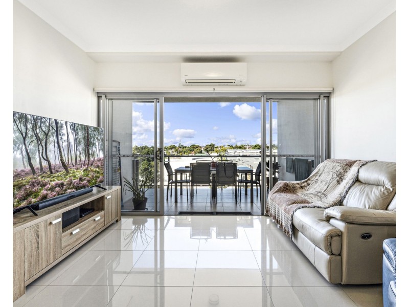 2403/19 Playfield Street, Chermside QLD 4032