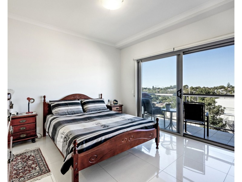 2403/19 Playfield Street, Chermside QLD 4032