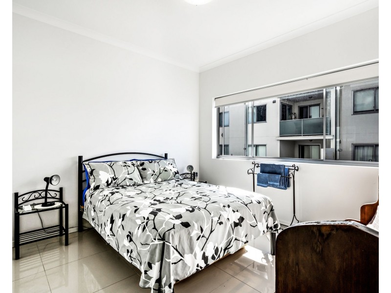 2403/19 Playfield Street, Chermside QLD 4032