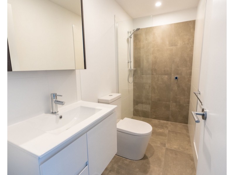 301/10-12 Mermaid Street, Chermside QLD 4032