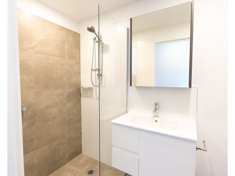 301/10-12 Mermaid Street, Chermside QLD 4032