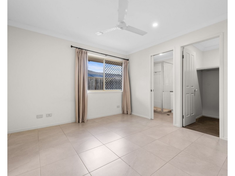 11 Northampton Court, Kallangur QLD 4503