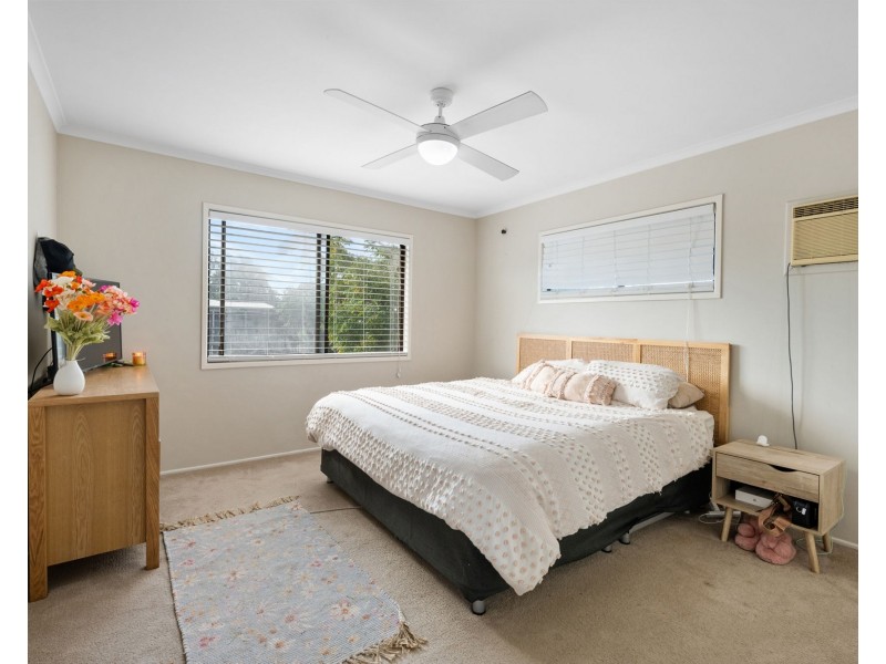 16 Torelliana Drive, Strathpine QLD 4500
