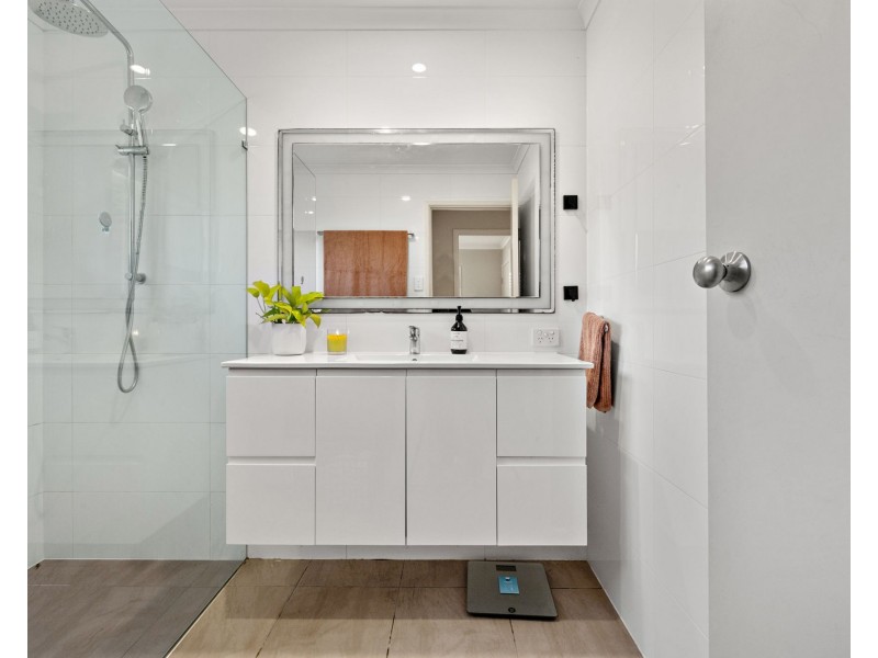 16 Torelliana Drive, Strathpine QLD 4500