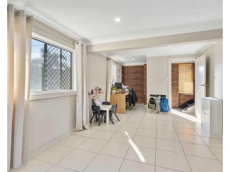 16 Torelliana Drive, Strathpine QLD 4500