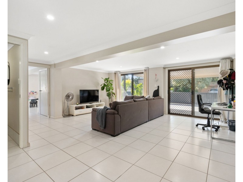 16 Torelliana Drive, Strathpine QLD 4500