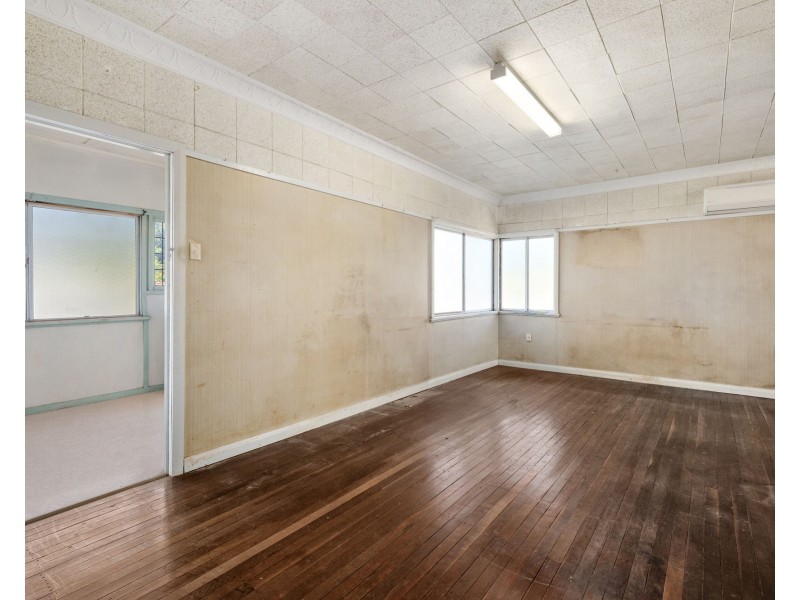 58 Wade Street, Wavell Heights QLD 4012